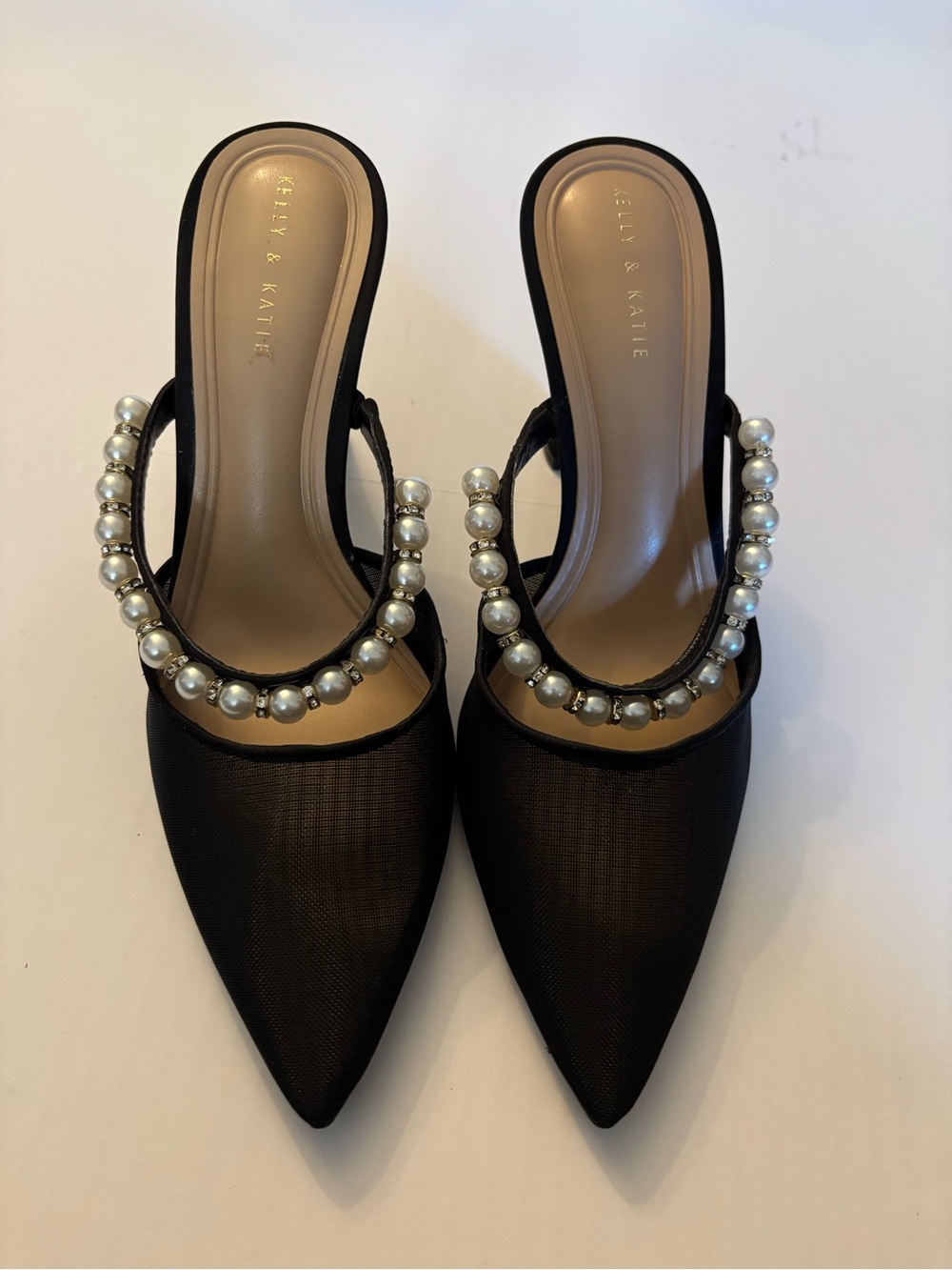 Kelly & Katie Black Pearl-Trim Pointed-Toe Heels NWOB Size 7.5 M